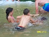 Badespass im Wasserbecken