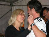 Anke himmelt ihren Sven an