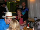 Simone zu David: Dein Bier ist zum Ko.....