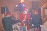 Der Weihnachtsmann malle mit seinen WichtelnSweety und Felix beginnen mit den Ehrungen